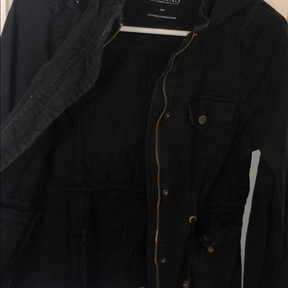 Jacket - Picture 5 of 5